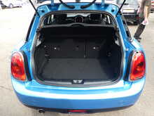 MINI Hatch Cooper 
