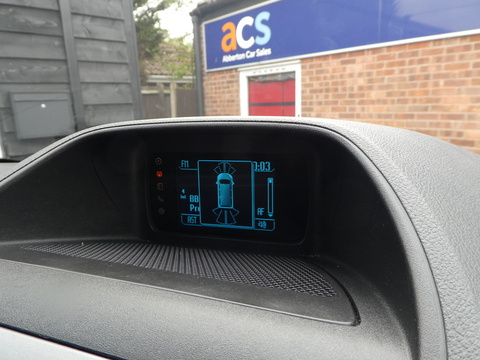 2.2 TDCi 310 Trend Panel Van 5dr Diesel Manual L1 H1 (186 g/km, 123 bhp)