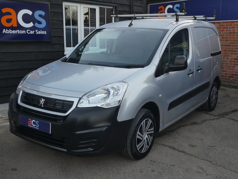 1.6 HDi 625 Professional Panel Van 4dr Diesel Manual L1 (131 g/km, 75 bhp)