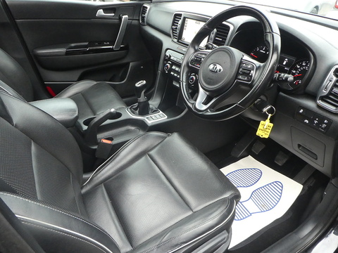 1.7 CRDi 3 SUV 5dr Diesel Manual Euro 6 (s/s) (114 bhp)