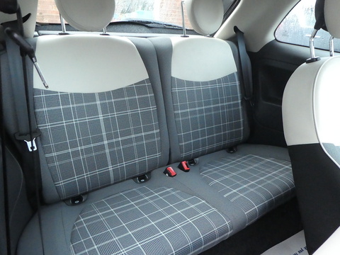 Lounge Hatchback 1.2 Manual Petrol