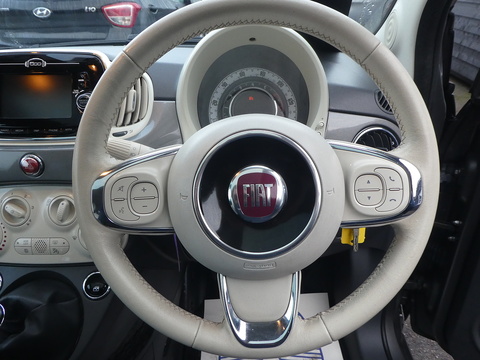 Lounge Hatchback 1.2 Manual Petrol