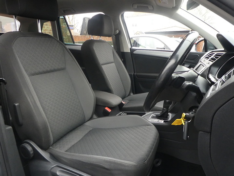 2.0 TDI BlueMotion Tech SE Navigation SUV 5dr Diesel DSG Euro 6 (s/s) (150 ps)