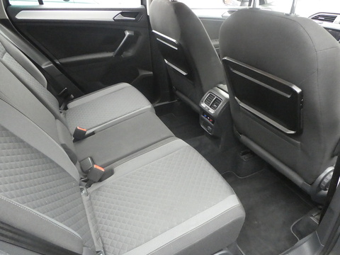 2.0 TDI BlueMotion Tech SE Navigation SUV 5dr Diesel DSG Euro 6 (s/s) (150 ps)