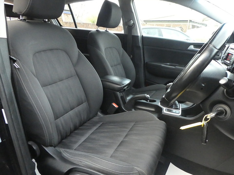 1.6 GDi 1 SUV 5dr Petrol Manual Euro 6 (130 bhp)