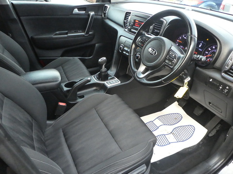 1.6 GDi 1 SUV 5dr Petrol Manual Euro 6 (130 bhp)