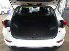 Hyundai TUCSON CRDi Blue Drive SE Nav 