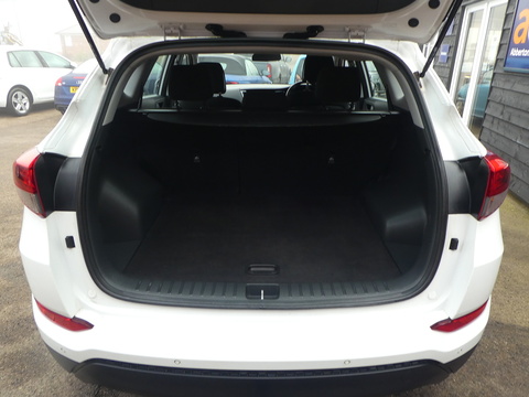 1.7 CRDi Blue Drive SE Nav SUV 5dr Diesel Manual Euro 6 (s/s) (116 ps)