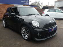 MINI Hatch Cooper D 