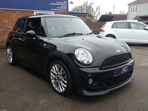 1.6 Cooper D Hatchback 3dr Diesel Manual Euro 5 (s/s) (112 ps)
