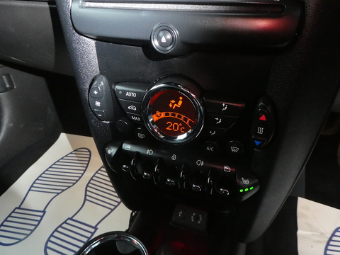 1.6 Cooper D Hatchback 3dr Diesel Manual Euro 5 (s/s) (112 ps)