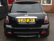 MINI Hatch Cooper D 