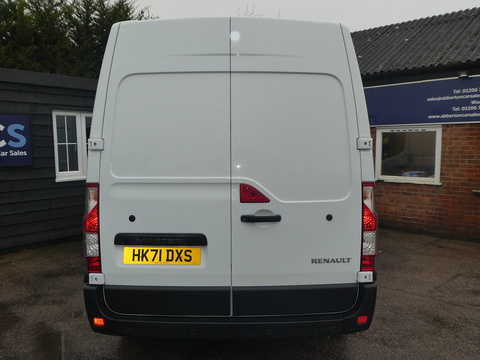 2.3 dCi 35 Business+ Panel Van 4dr Diesel Manual FWD LWB Medium Roof Euro 6 (135 ps)