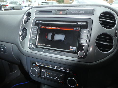 2.0 TDI BlueMotion Tech R-Line SUV 5dr Diesel Manual 4WD Euro 5 (s/s) (170 ps)