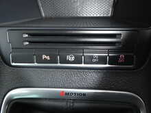 Volkswagen Tiguan TDI BlueMotion Tech R-Line 