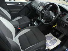Volkswagen Tiguan TDI BlueMotion Tech R-Line 