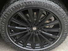 Land Rover Defender 90 P300 S 