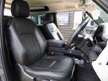 Land Rover Defender 90 P300 S 