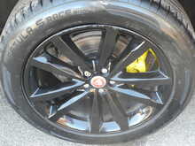 Jaguar F-PACE D180 R-Sport 