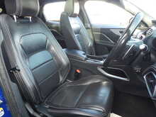 Jaguar F-PACE D180 R-Sport 