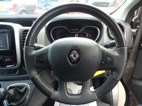 1.6 dCi 29 Sport Nav Crew Van Double Cab 6dr Diesel Manual LWB Euro 6 (120 ps)