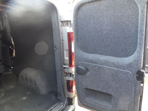 1.6 dCi 29 Sport Nav Crew Van Double Cab 6dr Diesel Manual LWB Euro 6 (120 ps)