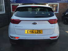 Kia Sportage CRDi First Edition 