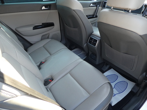 2.0 CRDi First Edition SUV 5dr Diesel Auto AWD Euro 6 (182 bhp)