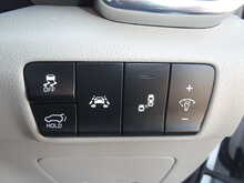 Kia Sportage CRDi First Edition 