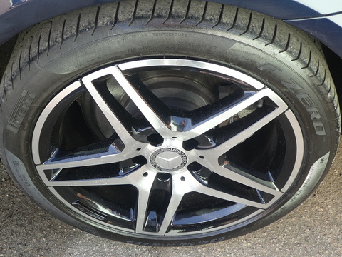 2.1 E220 BlueTEC AMG Night Edition Saloon 4dr Diesel G-Tronic+ Euro 6 (s/s) (177 ps)