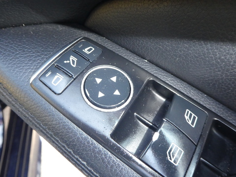 2.1 E220 BlueTEC AMG Night Edition Saloon 4dr Diesel G-Tronic+ Euro 6 (s/s) (177 ps)