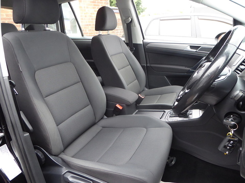 1.4 TSI BlueMotion Tech SE MPV 5dr Petrol DSG Euro 6 (s/s) (125 ps)