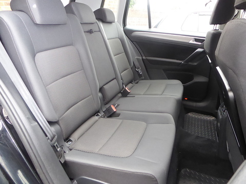 1.4 TSI BlueMotion Tech SE MPV 5dr Petrol DSG Euro 6 (s/s) (125 ps)
