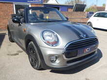 MINI Convertible Cooper 