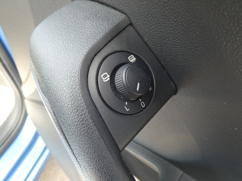 2.0 TDI Elegance Estate 5dr Diesel DSG Euro 5 (s/s) (150 ps)