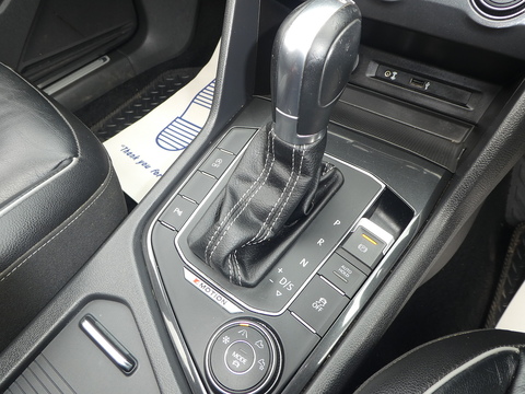 2.0 TDI R-Line SUV 5dr Diesel DSG 4Motion Euro 6 (s/s) (150 ps)