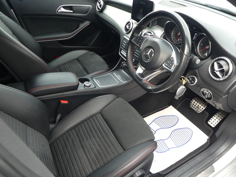 2.1 CLA220d AMG Line Coupe 4dr Diesel 7G-DCT Euro 6 (s/s) (177 ps)