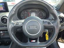 Audi A3 Cabriolet TDI S line 