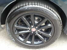 Jaguar F-PACE D180 R-Sport 