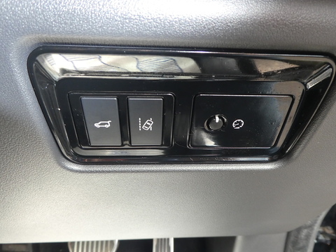 2.0 D180 R-Sport SUV 5dr Diesel Auto AWD Euro 6 (s/s) (180 ps)