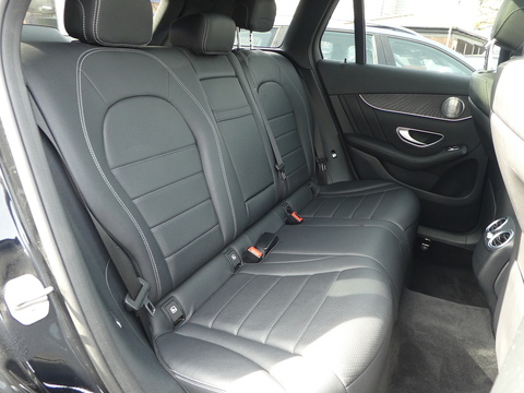 2.1 GLC250d AMG Line (Premium Plus) SUV 5dr Diesel G-Tronic 4MATIC Euro 6 (s/s) (204 ps)