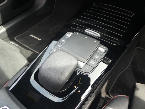 2.0 A200d AMG Line (Premium Plus 2) Saloon 4dr Diesel 8G-DCT Euro 6 (s/s) (150 ps)