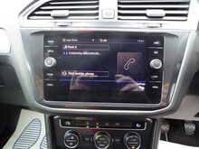 Volkswagen Tiguan TDI SE Navigation 