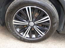 Volkswagen Tiguan TDI SE Navigation 