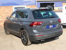 Volkswagen Tiguan TDI SE Navigation 