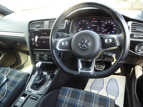 1.4 TSI 8.7kWh GTE Hatchback 5dr Petrol Plug-in Hybrid DSG Euro 6 (s/s) (204 ps)