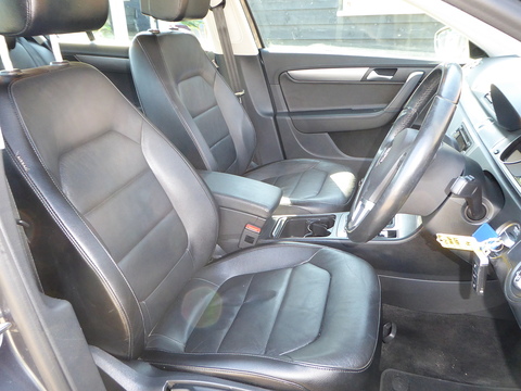 2.0 TDI BlueMotion Tech Executive Saloon 4dr Diesel Manual Euro 5 (s/s) (140 ps)