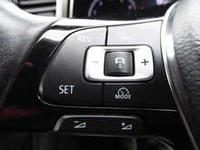 Volkswagen T-Roc TSI EVO SE 