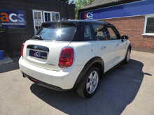 MINI Hatch Cooper 