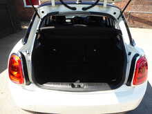 MINI Hatch Cooper 